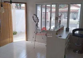 Foto 1 de Casa com 3 Quartos à venda, 160m² em Vila Betânia, São José dos Campos