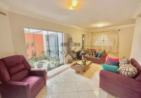 Foto 1 de Casa com 4 Quartos à venda, 240m² em Jardim Santa Madalena, São José dos Campos