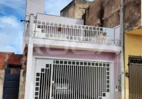 Foto 1 de Sobrado com 3 Quartos à venda, 150m² em Parque Santa Felícia Jardim, São Carlos