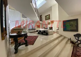 Foto 1 de Sobrado com 4 Quartos para venda ou aluguel, 750m² em Serra da Cantareira, São Paulo