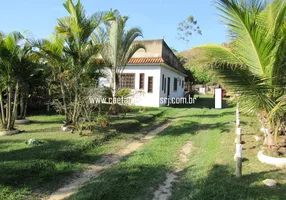 Foto 1 de Fazenda/Sítio com 2 Quartos à venda, 2000m² em Papucaia, Cachoeiras de Macacu