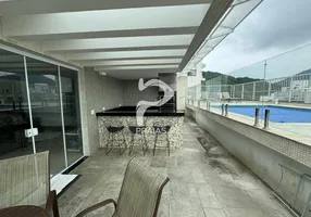 Foto 1 de Cobertura com 4 Quartos à venda, 120m² em Pitangueiras, Guarujá