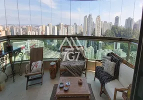 Foto 1 de Apartamento com 3 Quartos à venda, 300m² em Morumbi, São Paulo