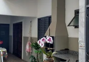 Foto 1 de Casa com 3 Quartos à venda, 121m² em Parque Residencial Belinha Ometto, Limeira