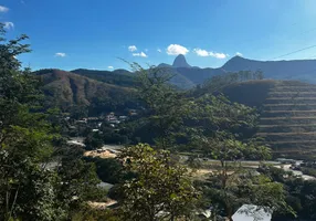 Foto 1 de Lote/Terreno à venda, 600m² em Itaipava, Petrópolis