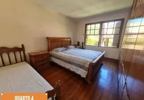 Foto 1 de Casa com 5 Quartos à venda, 400m² em Araras, Petrópolis
