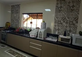 Foto 1 de Casa com 2 Quartos à venda, 140m² em Nova Jaguariuna , Jaguariúna