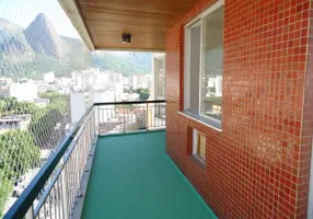 Foto 1 de Apartamento com 3 Quartos para alugar, 125m² em Grajaú, Rio de Janeiro