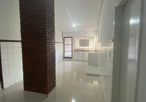 Foto 1 de Casa com 3 Quartos à venda, 216m² em Plano Diretor Sul, Palmas