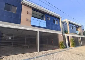 Foto 1 de Casa de Condomínio com 2 Quartos à venda, 56m² em Vila Caicara, Praia Grande