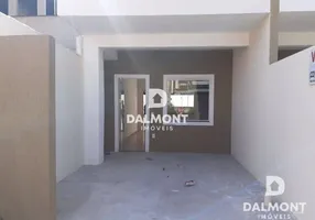 Foto 1 de Casa com 2 Quartos à venda, 75m² em Peró, Cabo Frio