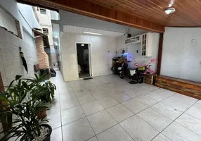 Foto 1 de Casa com 2 Quartos à venda, 70m² em Nova Cidade, Nilópolis