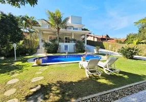 Foto 1 de Casa de Condomínio com 4 Quartos à venda, 554m² em Granja Viana, Carapicuíba