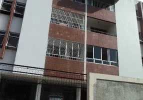 Foto 1 de Apartamento com 3 Quartos à venda, 110m² em Campo Grande, Recife