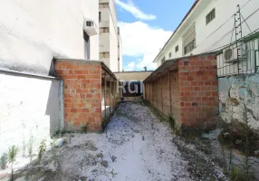 Foto 1 de Lote/Terreno à venda, 370m² em Menino Deus, Porto Alegre