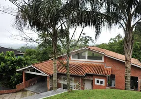 Foto 1 de Casa de Condomínio com 4 Quartos à venda, 205m² em Parque das Artes, Embu das Artes