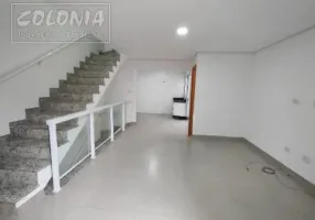 Foto 1 de Sobrado com 2 Quartos para alugar, 115m² em Vila Curuçá, Santo André