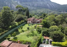 Foto 1 de Casa com 3 Quartos à venda, 254m² em Samambaia, Petrópolis