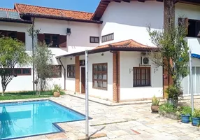 Foto 1 de Casa de Condomínio com 4 Quartos à venda, 420m² em Granja Viana, Cotia