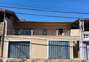 Foto 1 de Casa com 2 Quartos à venda, 196m² em Vila Orozimbo Maia, Campinas