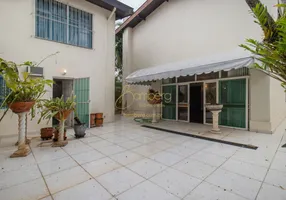 Foto 1 de Casa com 3 Quartos à venda, 369m² em Granja Julieta, São Paulo