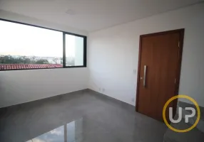 Foto 1 de Cobertura com 4 Quartos à venda, 150m² em Planalto, Belo Horizonte