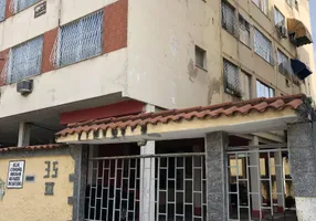 Foto 1 de Apartamento com 2 Quartos à venda, 65m² em Colubandê, São Gonçalo