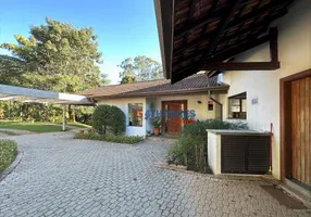 Foto 1 de Casa com 3 Quartos à venda, 435m² em Chácara dos Junqueiras, Carapicuíba