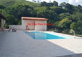 Foto 1 de Fazenda/Sítio com 4 Quartos à venda, 3000m² em , Cambuí