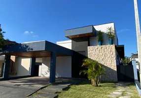 Foto 1 de Casa com 3 Quartos à venda, 166m² em Cezar de Souza, Mogi das Cruzes