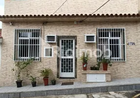 Foto 1 de Casa com 2 Quartos à venda, 68m² em Irajá, Rio de Janeiro