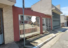 Foto 1 de Casa com 2 Quartos à venda, 75m² em Vila Divina Pastora, São Paulo