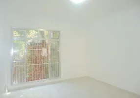 Foto 1 de Apartamento com 2 Quartos para alugar, 60m² em Conjunto dos Bancarios, São Paulo