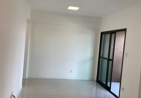 Foto 1 de Apartamento com 3 Quartos à venda, 87m² em Santa Mônica, Feira de Santana