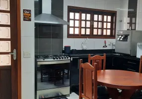 Foto 1 de Casa com 3 Quartos à venda, 200m² em Jardim Independência, Taubaté