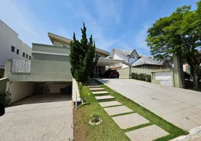 Foto 1 de Casa de Condomínio com 3 Quartos para venda ou aluguel, 550m² em Alphaville, Santana de Parnaíba