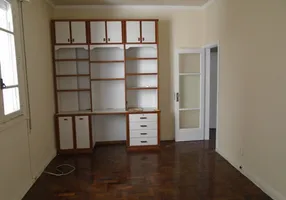 Foto 1 de Apartamento com 3 Quartos para alugar, 80m² em Catete, Rio de Janeiro