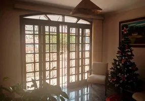 Foto 1 de Casa com 3 Quartos à venda, 196m² em Vila Campesina, Osasco