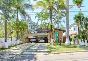 Foto 1 de Casa de Condomínio com 3 Quartos à venda, 459m² em Granja Viana, Carapicuíba