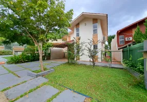 Foto 1 de Casa de Condomínio com 3 Quartos à venda, 198m² em Nova Esperança, Manaus