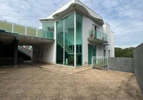 Foto 1 de Casa de Condomínio com 3 Quartos para venda ou aluguel, 577m² em Nova Fazendinha, Carapicuíba