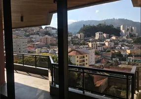 Foto 1 de Apartamento com 3 Quartos à venda, 244m² em Centro, Poços de Caldas