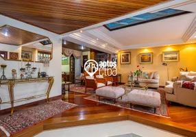 Foto 1 de Casa com 5 Quartos à venda, 406m² em Pilarzinho, Curitiba