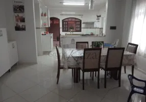 Foto 1 de Casa com 4 Quartos à venda, 224m² em Cidade Jardim, Jacareí