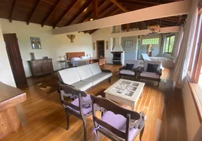 Foto 1 de Casa de Condomínio com 3 Quartos para alugar, 350m² em Barra Do Sahy, São Sebastião