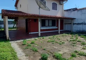 Foto 1 de Casa com 4 Quartos à venda, 139m² em Balneário Remanso, Rio das Ostras