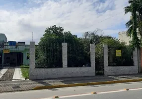 Foto 1 de Casa com 3 Quartos à venda, 100m² em Centro, Camboriú