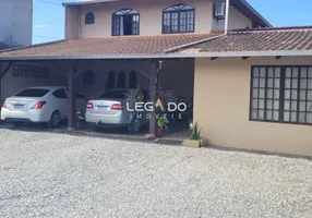 Foto 1 de Casa com 5 Quartos à venda, 286m² em Morro do Meio, Joinville