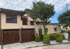 Foto 1 de Casa com 4 Quartos à venda, 240m² em Costa Carvalho, Juiz de Fora