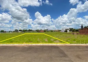 Foto 1 de Lote/Terreno à venda, 348m² em Campestre, Piracicaba